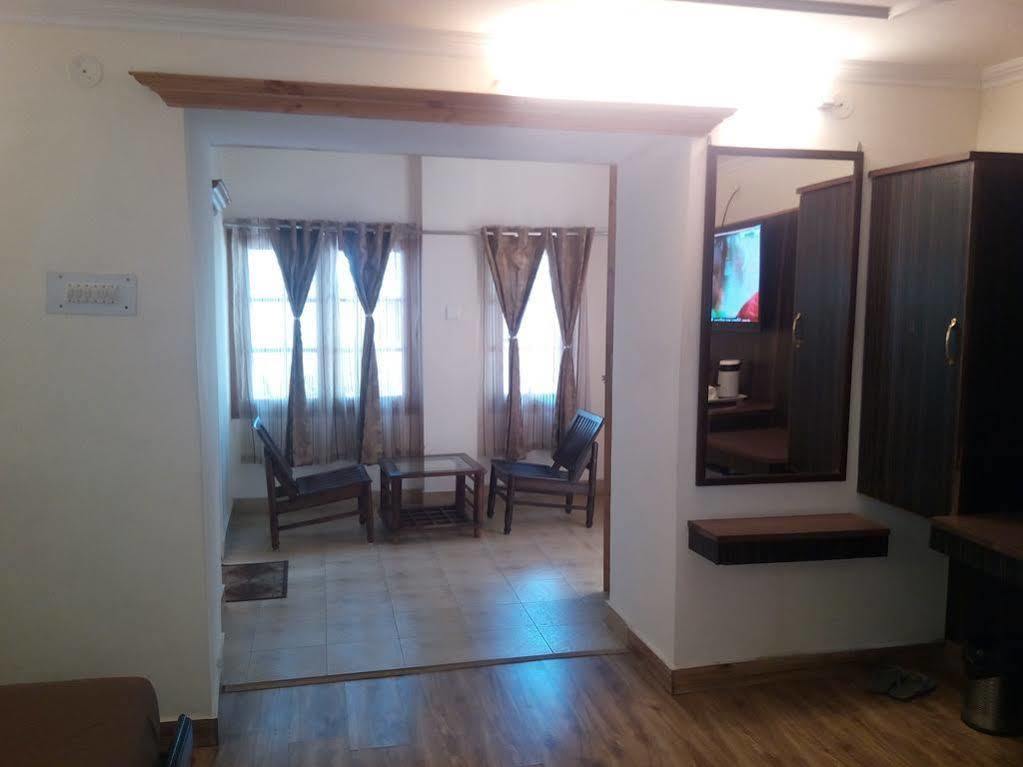 Torrentium Lodge Shimla Exterior foto